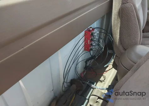 1994 GMC Sierra C2500 from USA, damaged, VIN 1GTFC24KXRE522028